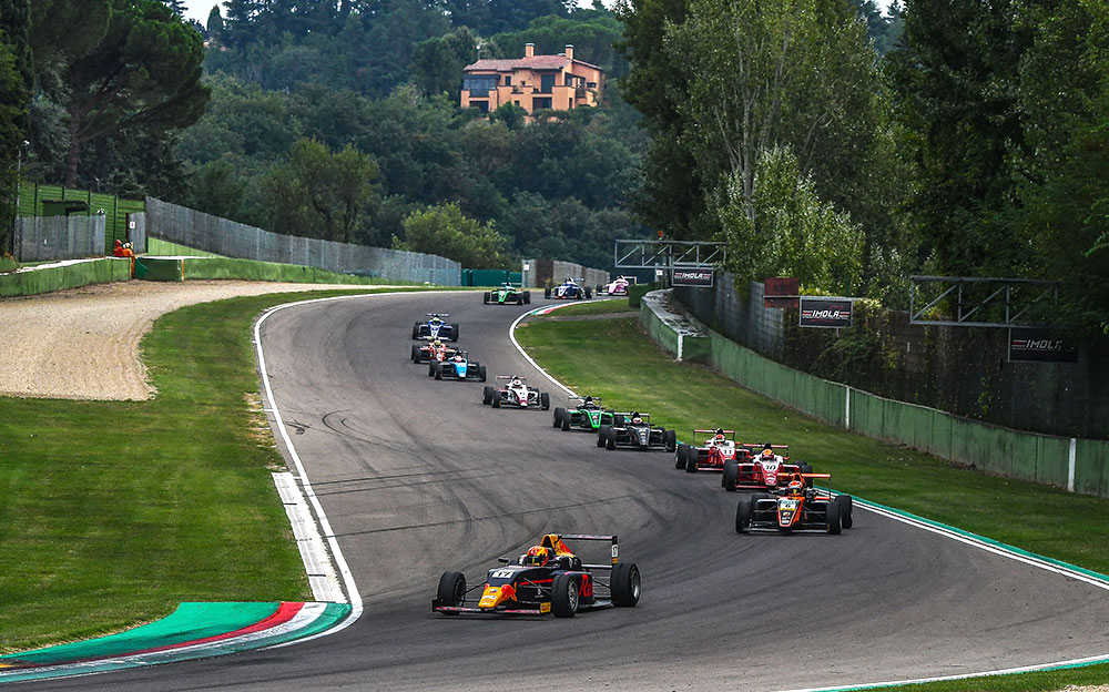 イモラ・サーキットで開催された2019年イタリアF4選手権第5戦