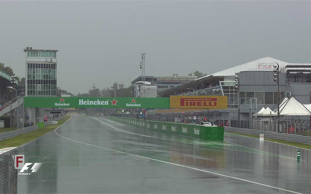 17年F1イタリアGPのFP3は雨に見舞われた