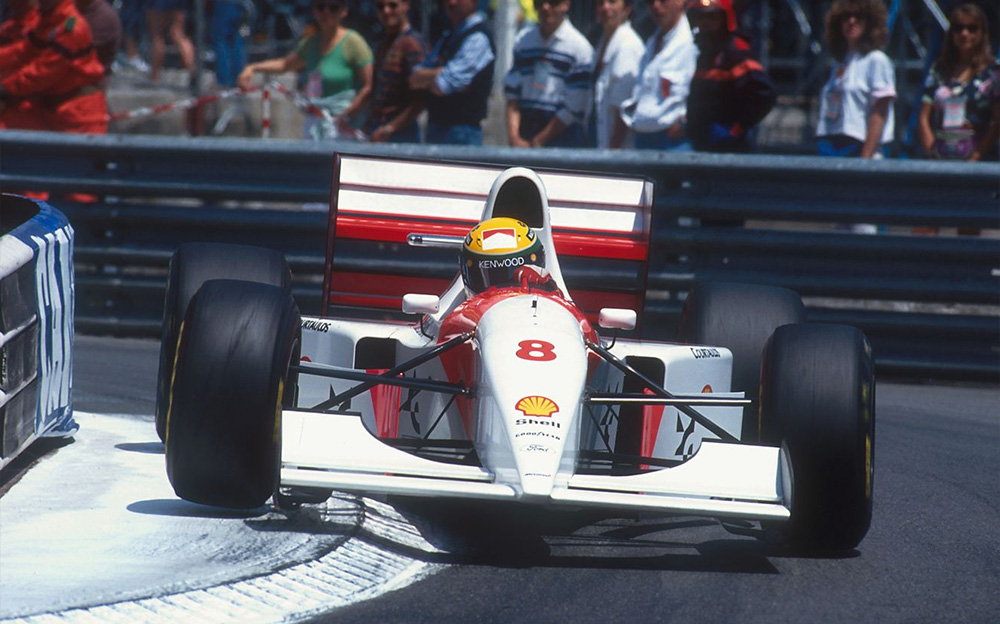 お気に入りの 1988 アイルトン・セナ F1 レプリカ モナコGPトロフィー 