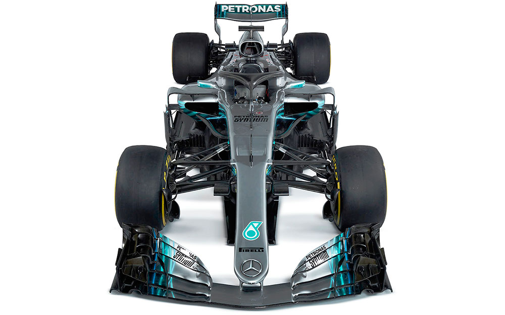 メルセデス：2018年F1マシン「W09」解説 / 比較画像とエンジンスペック 