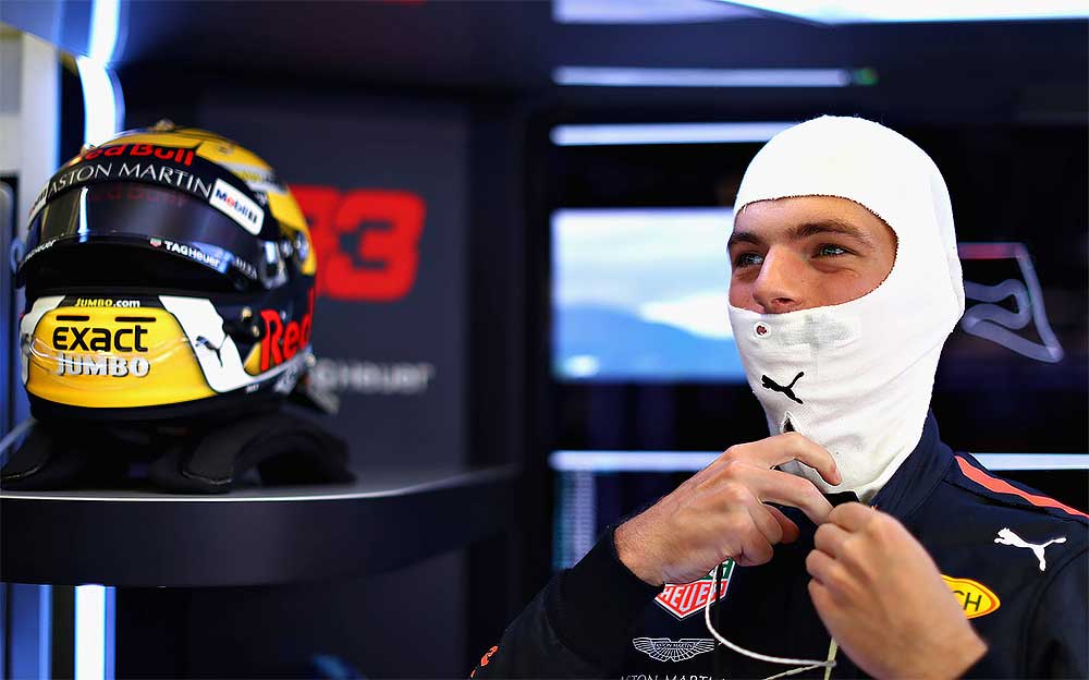 セッションの準備をするレッドブル・レーシングのマックス・フェルスタッペン、2018年F1オーストリアGPフリー走行