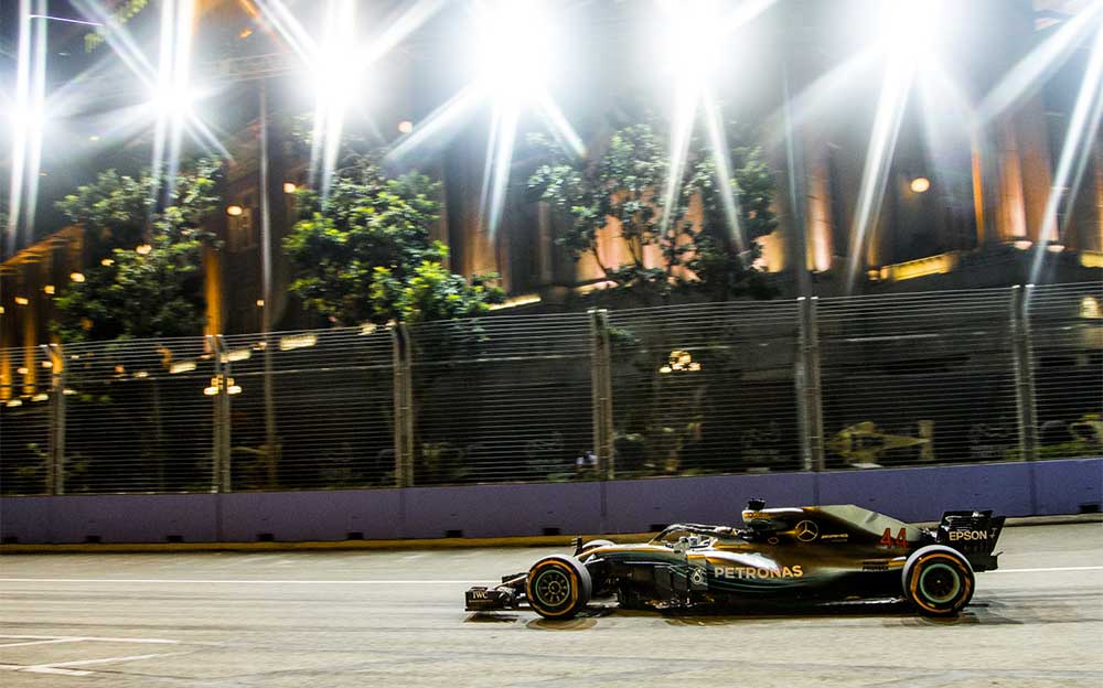 ハミルトンが通算69勝目 ベッテルは戦略ミスで2位表彰台を逃す F1シンガポールgp 決勝 結果とダイジェスト F1 ニュース速報 解説 Formula1 Data