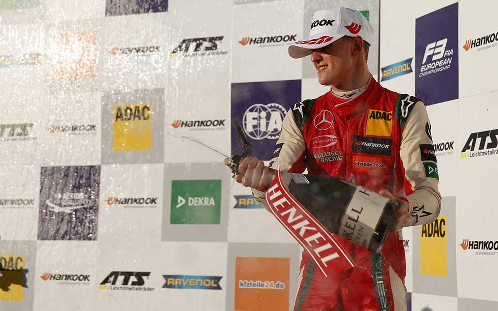 欧州F3選手権でチャンピオンを獲得したミック・シューマッハ、ホッケンハイムにて 2018年10月13日