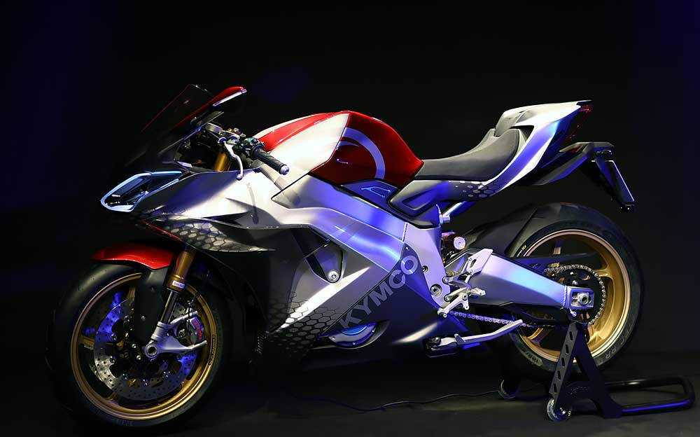キムコの電動スーパースポーツバイク「SuperNEX」実車