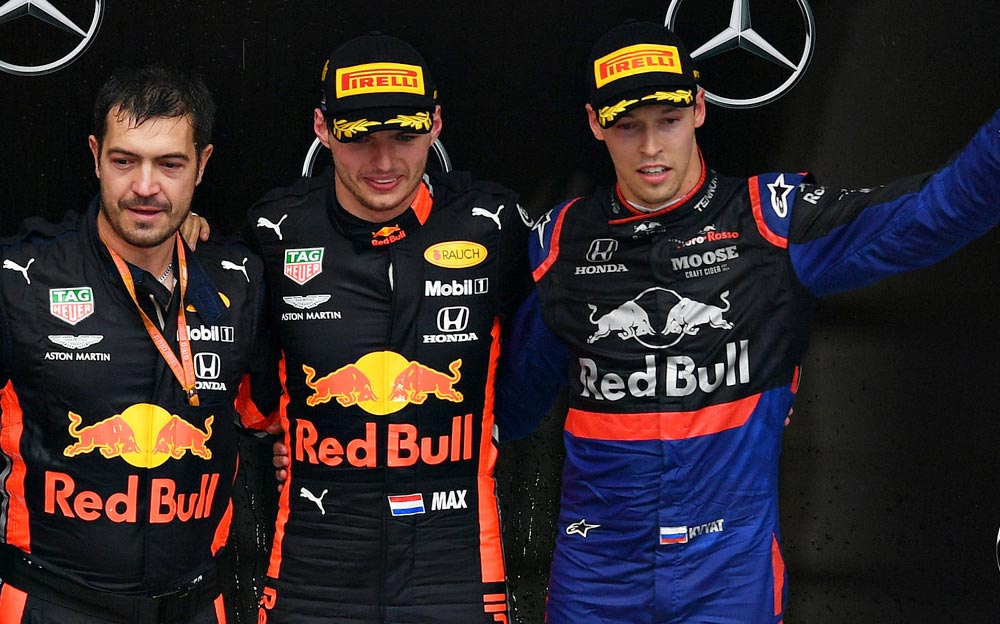 レッドブル・ホンダのマックス・フェルスタッペンとトロロッソ・ホンダのダニール・クビアト、F1ドイツGPの表彰台にて