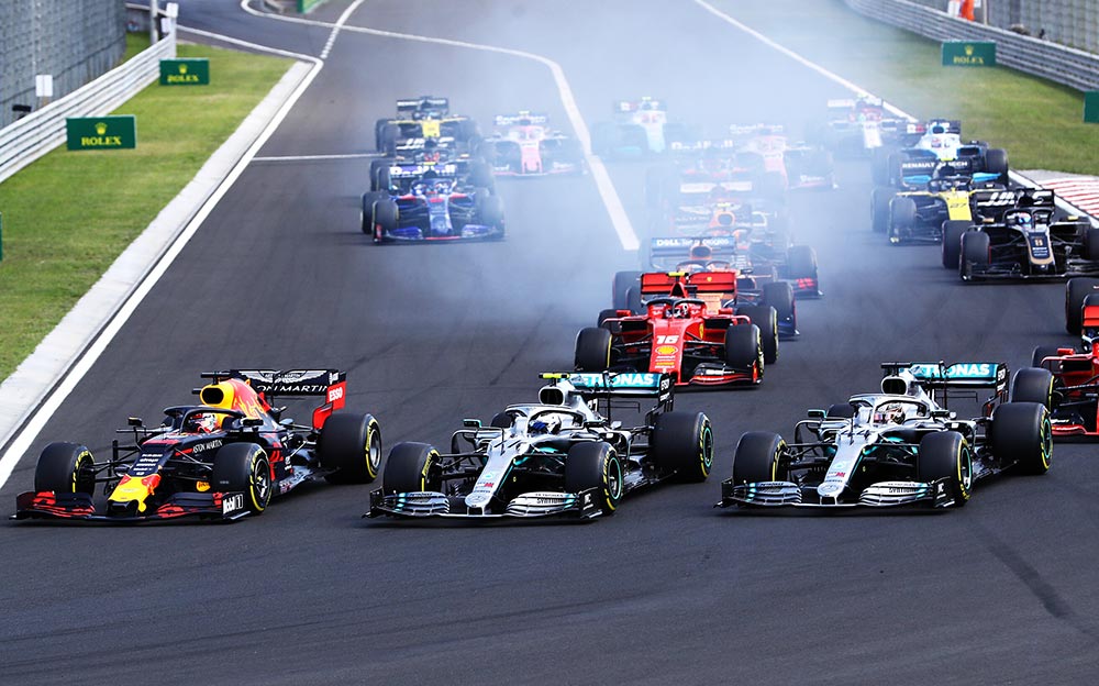 2019年F1ハンガリーGP決勝レーススタート直後のターン1
