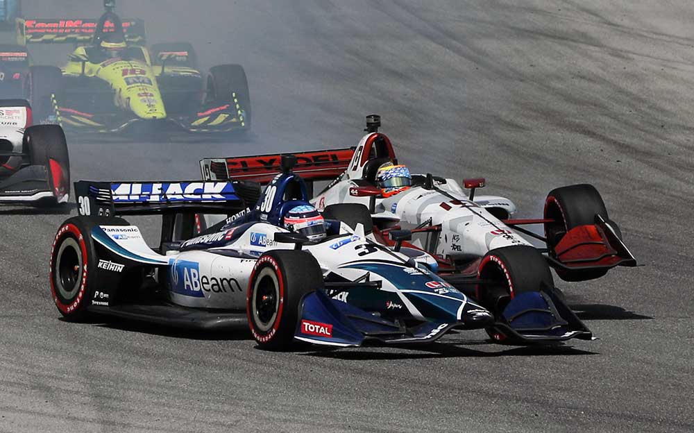 サンティノ・フェルッチに追突された佐藤琢磨、2019年インディカー・シリーズ最終ラグナセカ