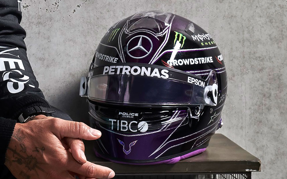 2021年のルイス・ハミルトン（メルセデス）のヘルメット画像