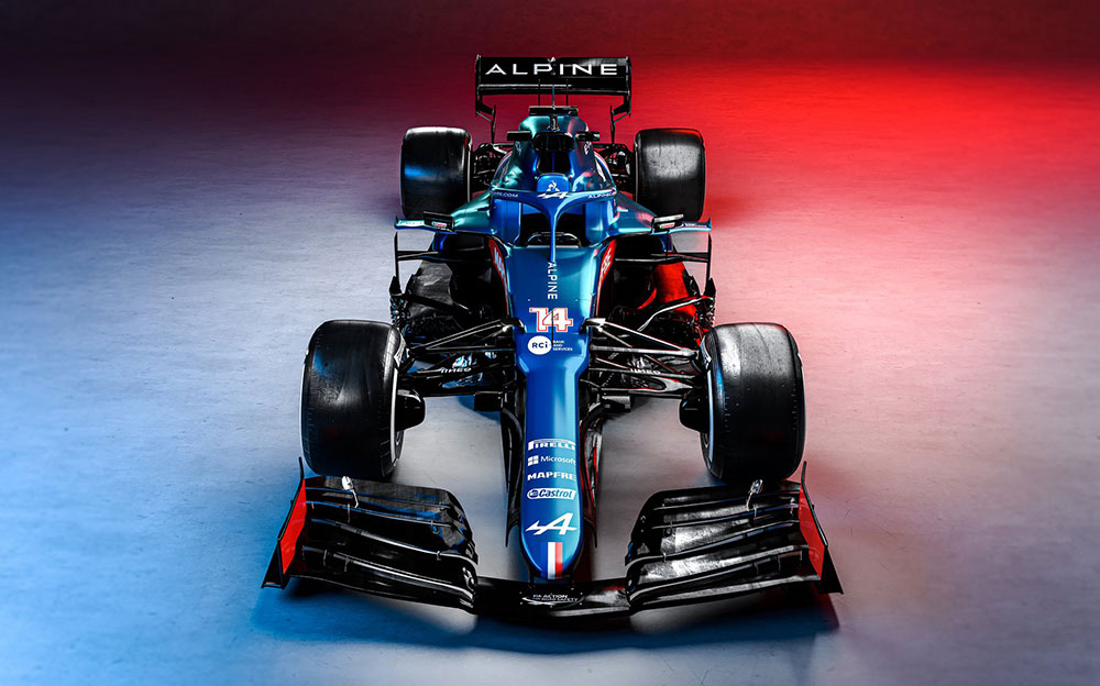 フェルナンド・アロンソとエステバン・オコンが駆るアルピーヌF1チームの2021年型F1マシン「A521」 (1)