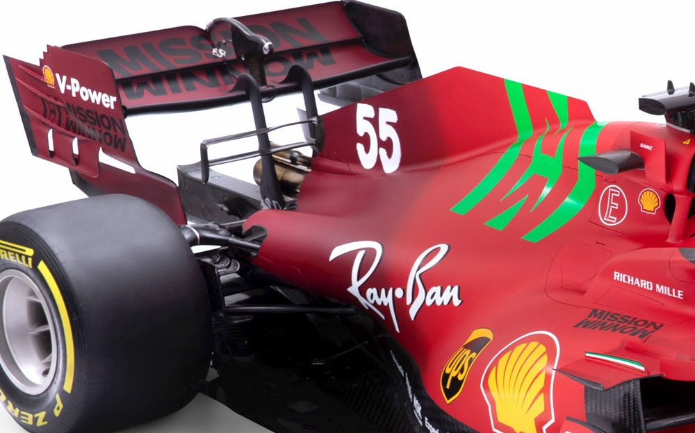 スクーデリア・フェラーリの2021年型F1マシン「SF21」 細部 リアフロア・ウイング・排気