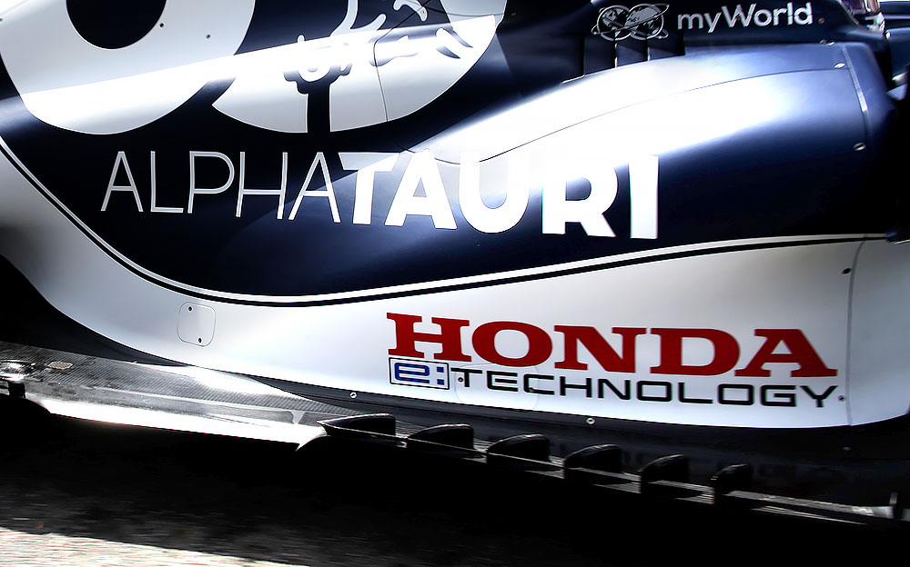 アルファタウリ・ホンダAT02のサイドポッドに掲げられた「Honda-e:TECHNOLOGY」、2021年6月18日F1フランスGPにて