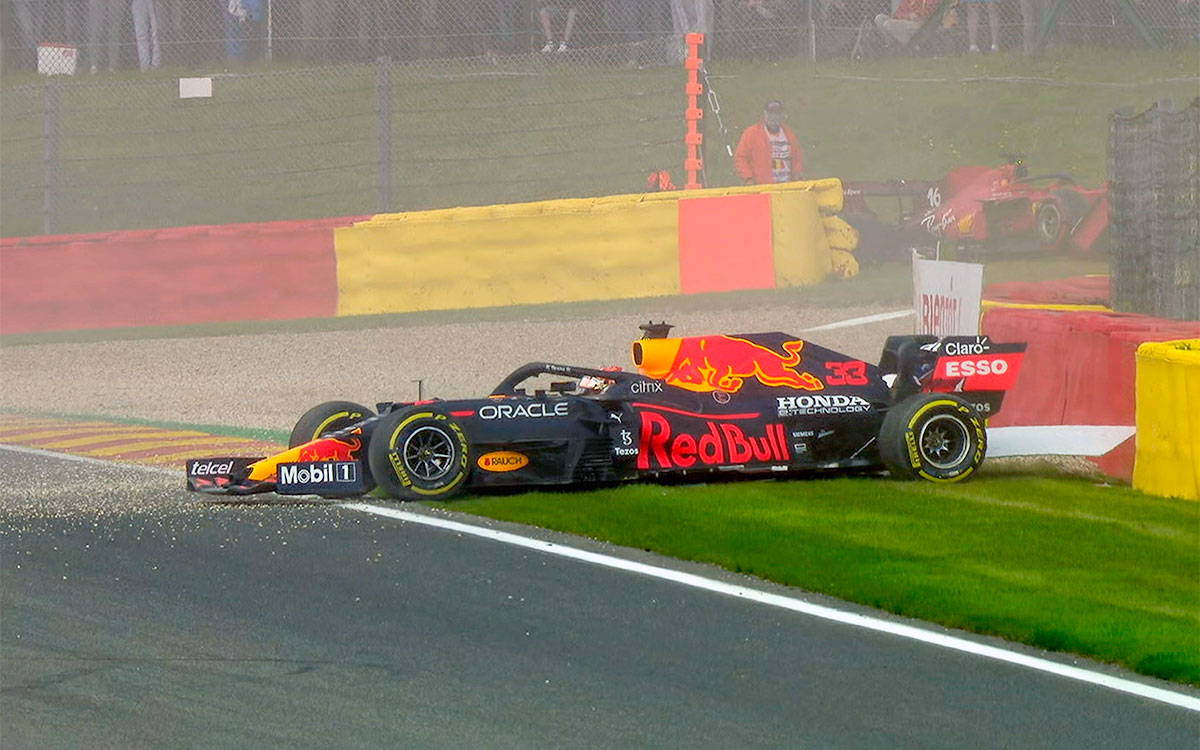 フェルスタッペン最速も赤旗事故 オーバーステアが酷すぎて 超僅差のトップ3 F1ベルギーgp Fp2 結果とダイジェスト F1ニュース速報 解説 Formula1 Data