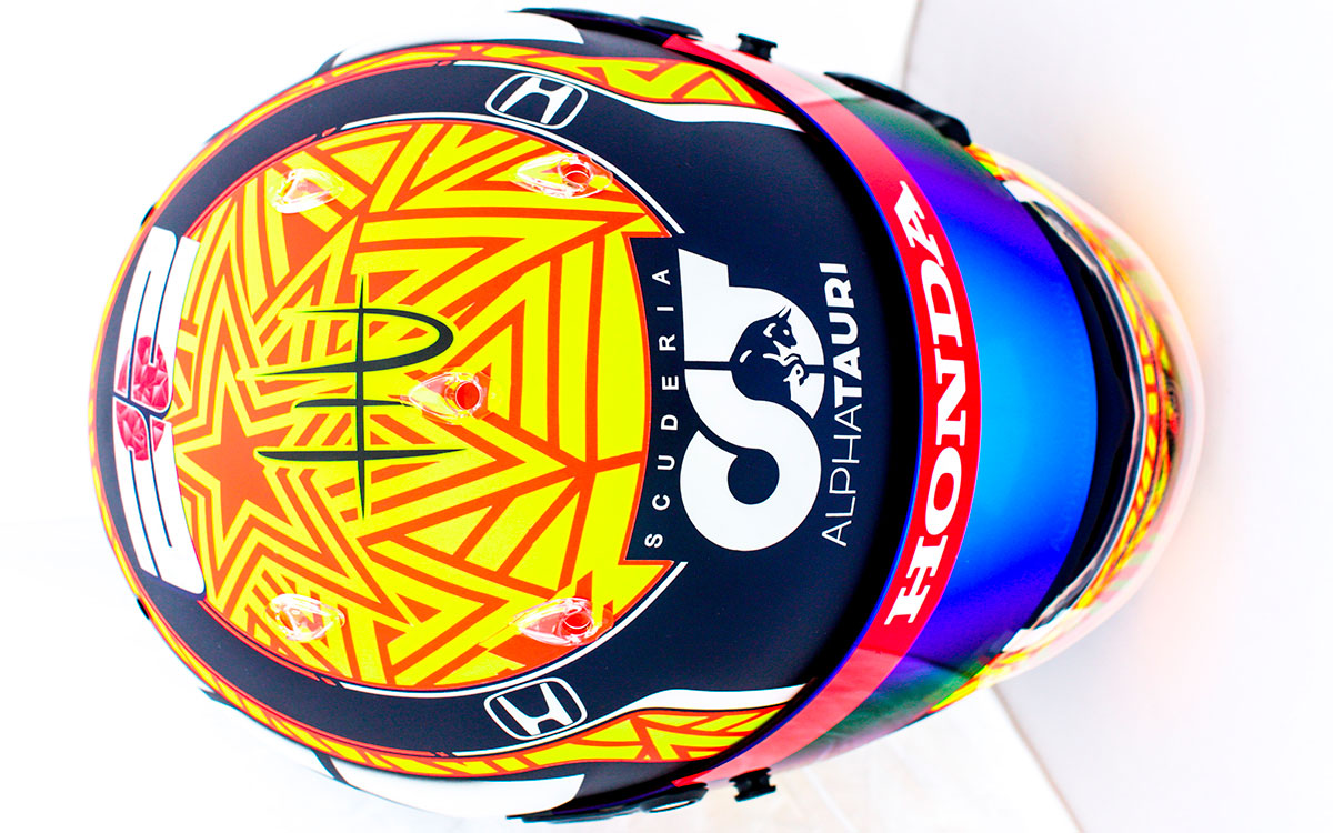 故アントワーヌ・ユベールを偲ぶ角田裕毅の2021年F1ベルギーGP仕様のスペシャルヘルメット (5)
