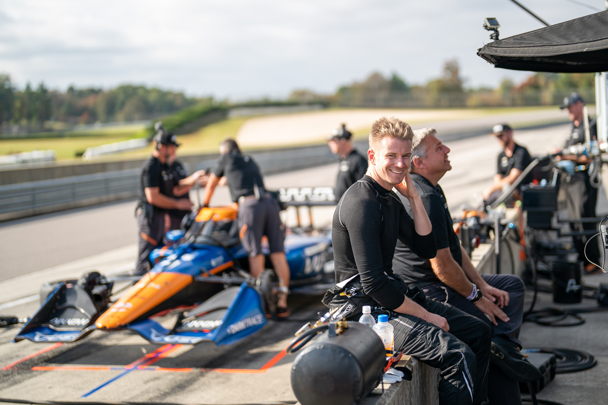 2021年10月25日(月)にバーバー・モータースポーツ・パークで行われたアロー・マクラーレンSPによるインディカー・シリーズ評価テストに参加したアストンマーチンF1のリザーブを務めるニコ・ヒュルケンベルグ (3)