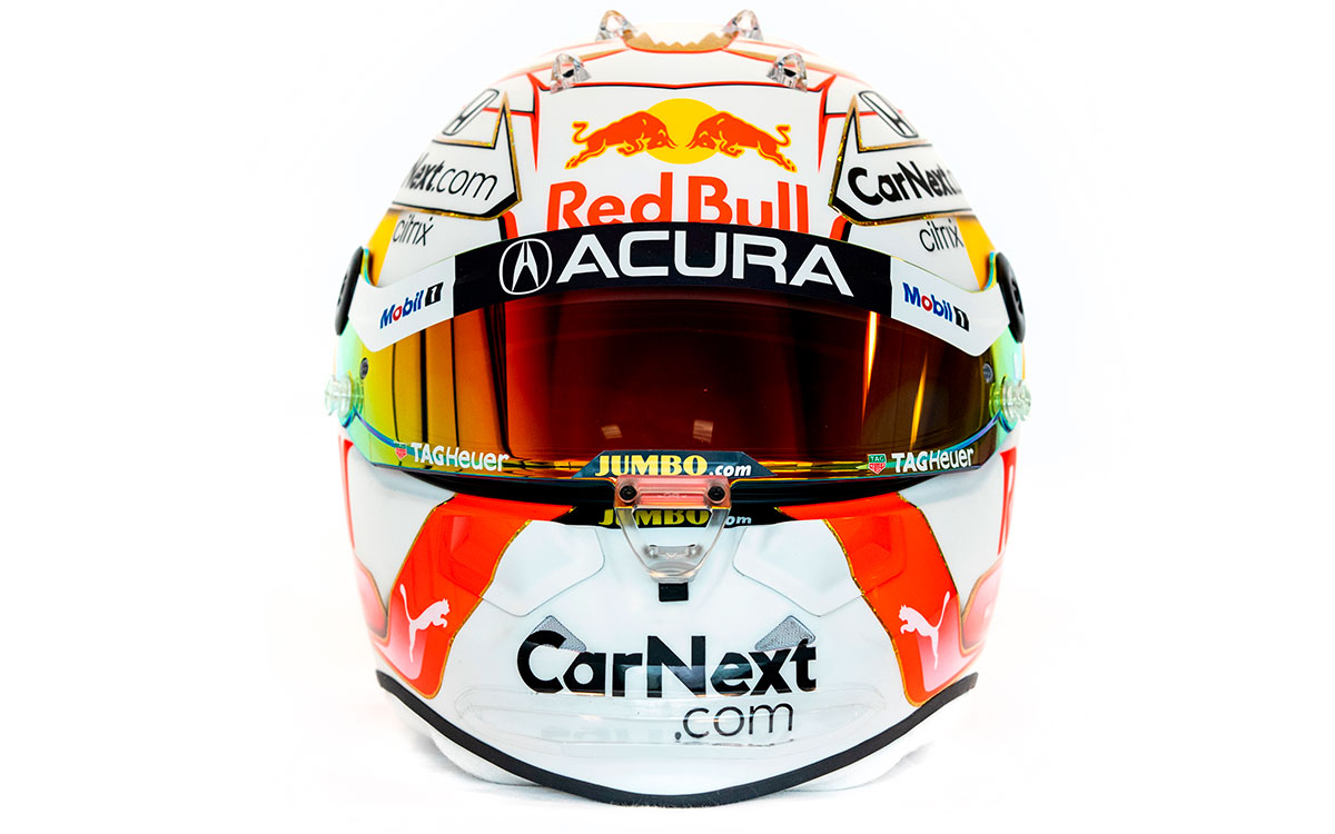 バイザーにホンダの高級車ブランド「アキュラ」のロゴが入った2021年F1アメリカGP用のマックス・フェルスタッペン（レッドブル）のスペシャルヘルメット