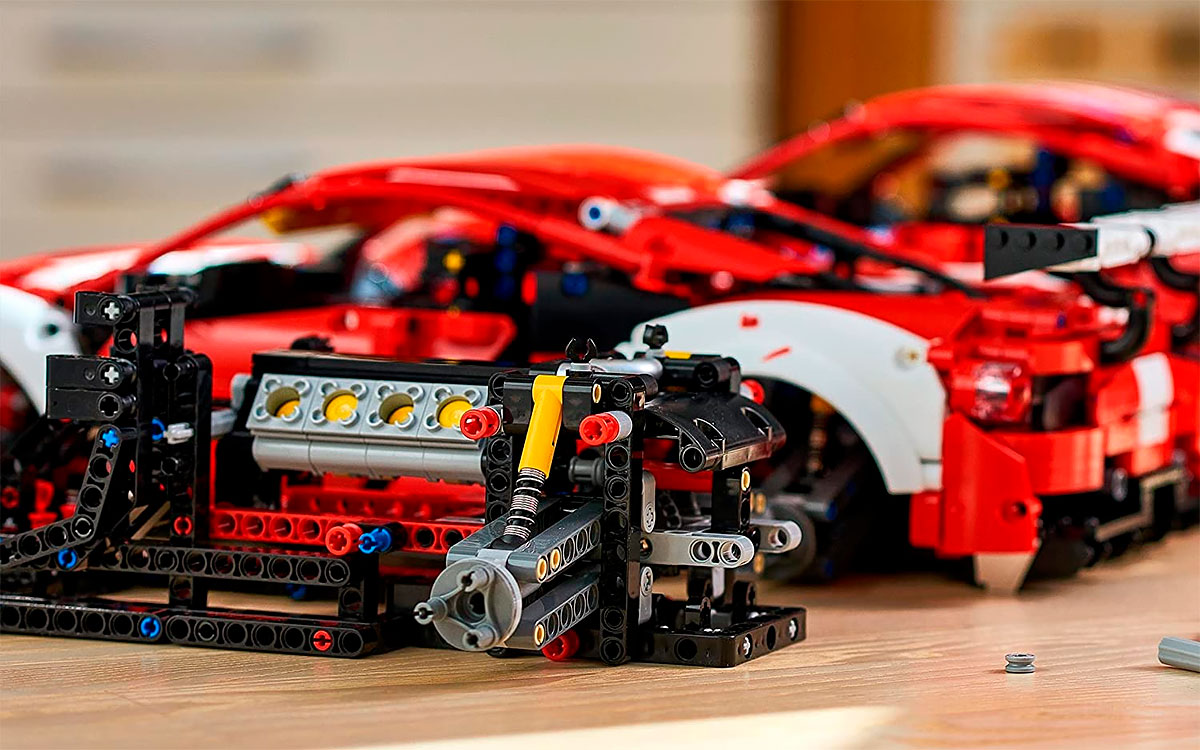 レゴ(LEGO) テクニック フェラーリ 488GTE AFコルセ51号車 コレクターセット (2)