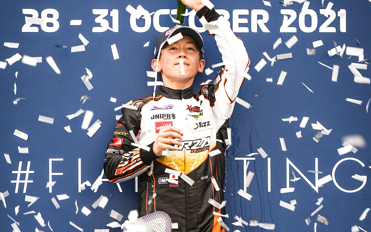 2021年CIK-FIAカート世界選手権OKジュニア・クラスのチャンピオンに輝いた中村紀庵 (9)
