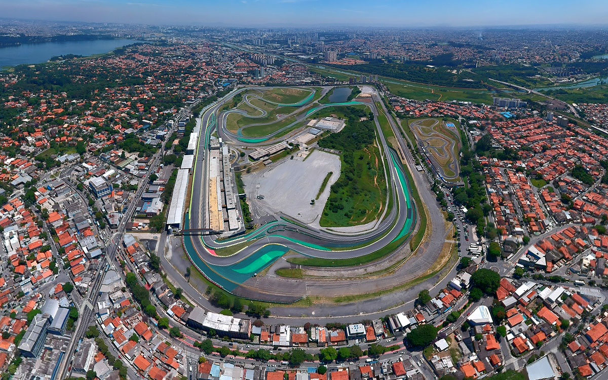 インテルラゴス・サーキットの空撮写真、2021年F1サンパウロGPにて