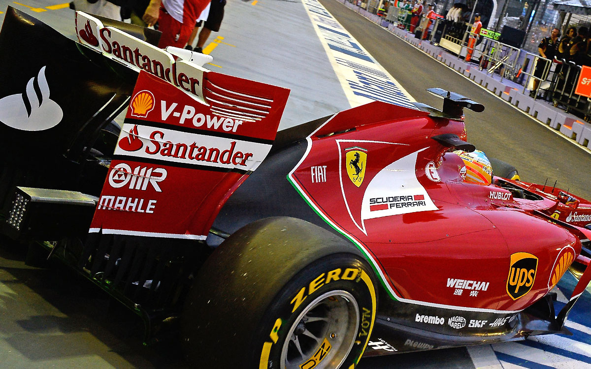 フェラーリF14Tを駆るフェルナンド・アロンソ、2014年F1シンガポールGPにて