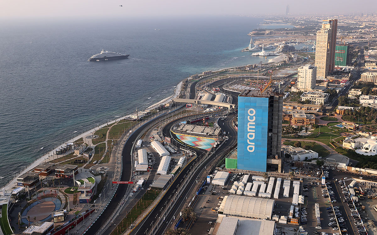 ジェッダ市街地コースの空撮画像、2021年12月3日F1サウジアラビアGPフリー走行1にて