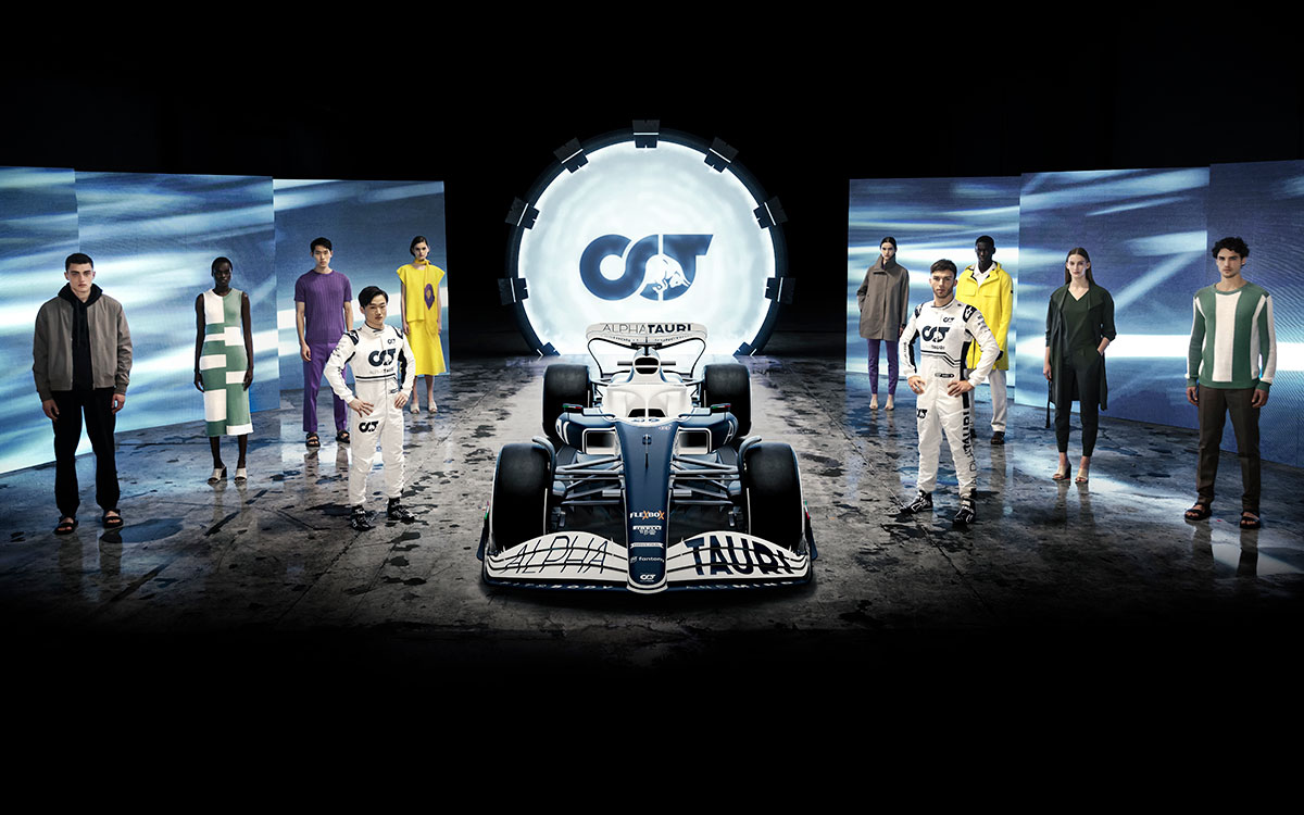 スクーデリア・アルファタウリの2022年型F1マシン「AT03」の新車イベントの様子