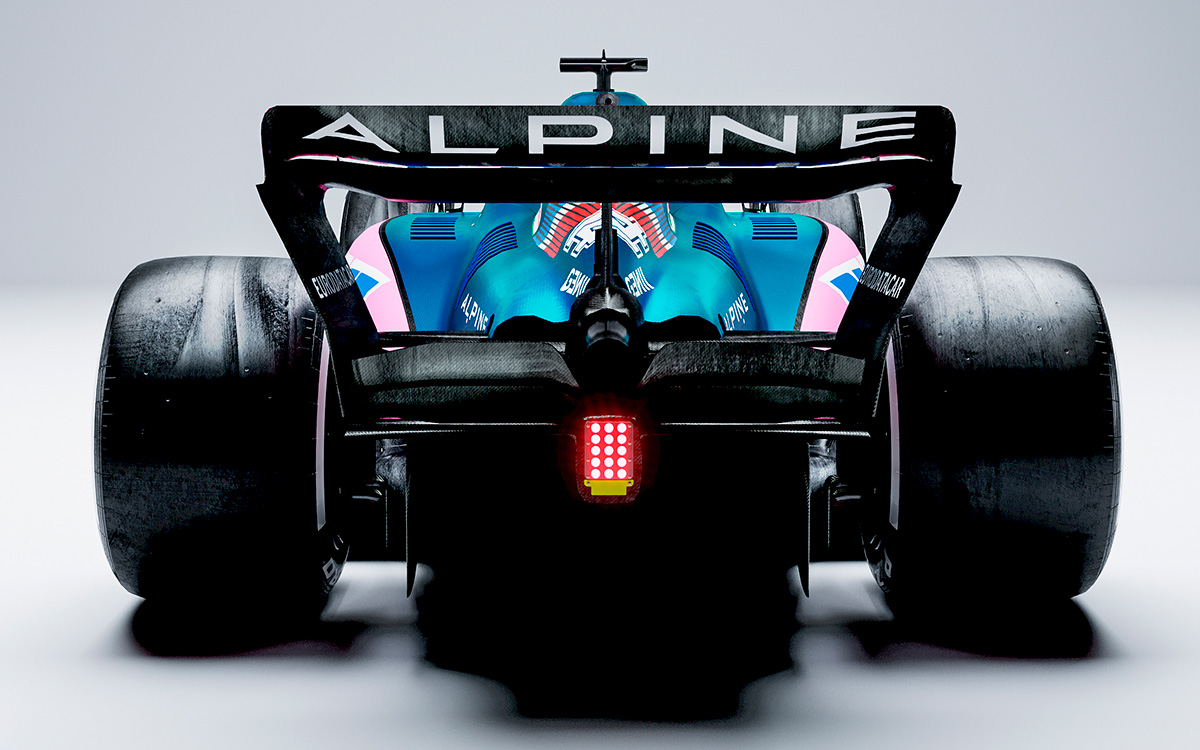 アルピーヌの2022年型F1マシン「A522」の青バーション、白背景レンダリング全体像リア