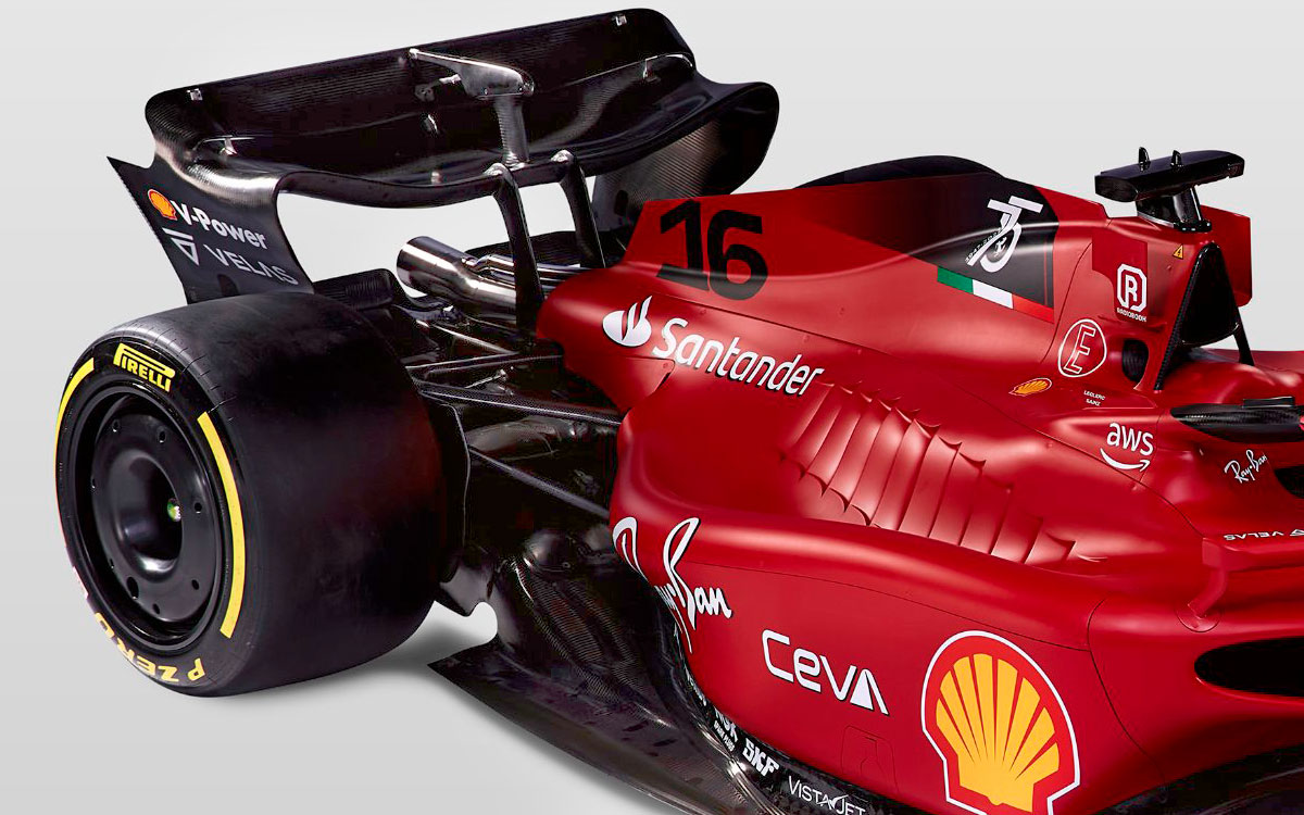 リアウイング、エキゾースト、ビームウィング、フロア終端、スクーデリア・フェラーリの2022年型F1マシン「F1-75」のローンチモデル