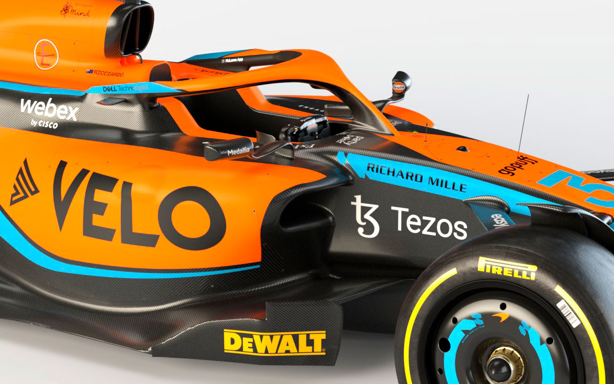 マクラーレンの2022年型F1マシン「MCL36」のスタジオショット (2)