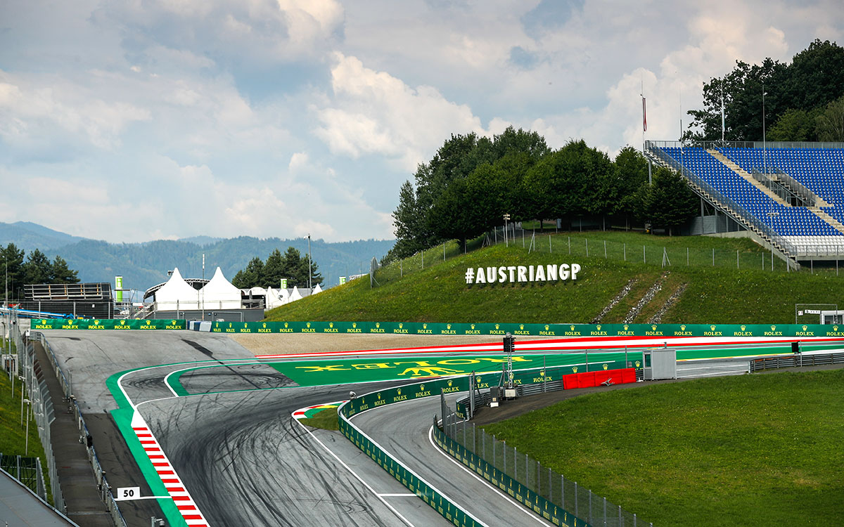 レッドブル・リンクのターン1、2022年7月7日F1オーストリアGP