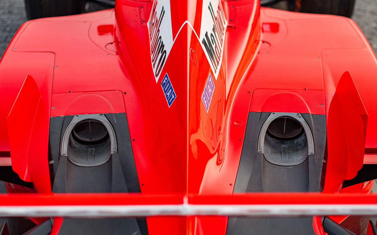 ウィレム・トートが設計した斬新なペリスコープ排気システム、ミハエル・シューマッハが1988年のF1世界選手権でドライブしたスクーデリア・フェラーリ「F300」