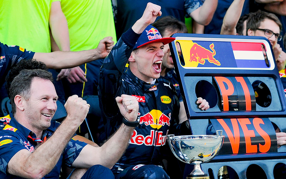 F1キャリア初優勝を挙げたマックス・フェルスタッペン（レッドブル）、2016年5月15日F1スペインGP