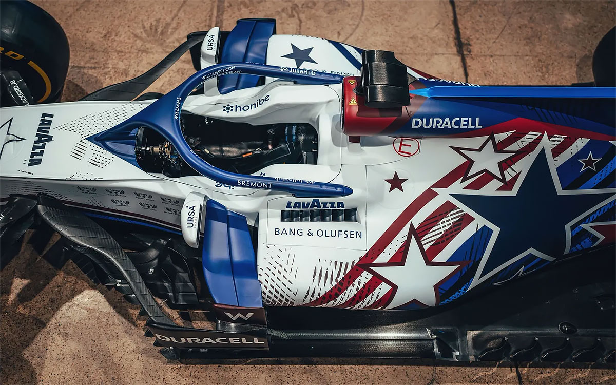 星条旗をモチーフとしたスペシャルリバリーに彩られたウィリアムズの2018年型F1マシン「FW41」、2022年10月 (5)