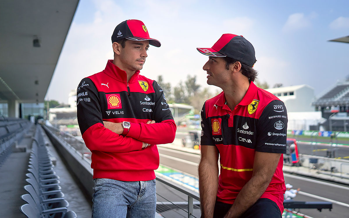 フェラーリのシャルル・ルクレールとカルロス・サインツ、2022年10月27日F1メキシコGP