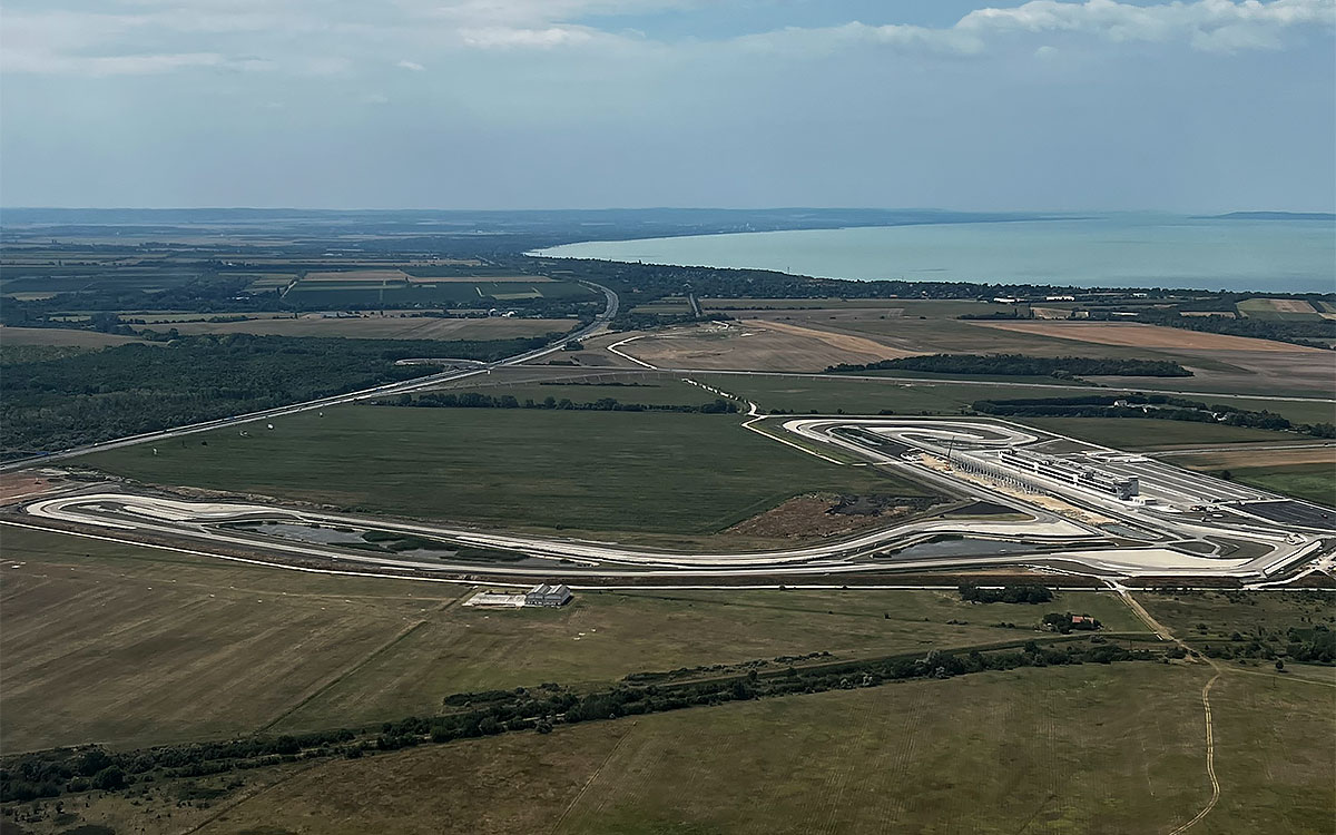 ハンガリーのレースサーキット「バラトン・パーク・サーキット」空撮画像