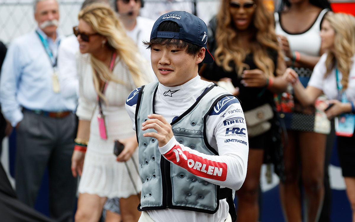 角田裕毅（アルファタウリ）、2023年5月7日F1マイアミGP決勝前に行われたドライバー紹介にて