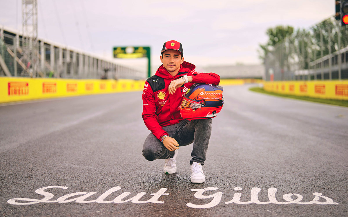 シャルル・ルクレール（フェラーリ）がF1カナダGPのために用意したジル・ビルヌーブ追悼スペシャルヘルメット、2023年6月15日 (1)