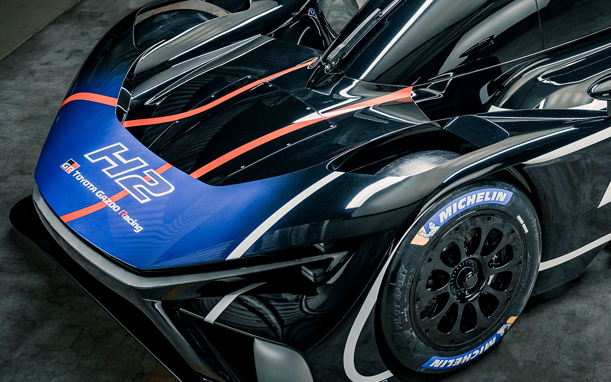 将来的なル・マン24時間レース参戦を見据えたトヨタの水素エンジンコンセプトカー「GR H2 Racing Concept」、2023年6月9日 (2)