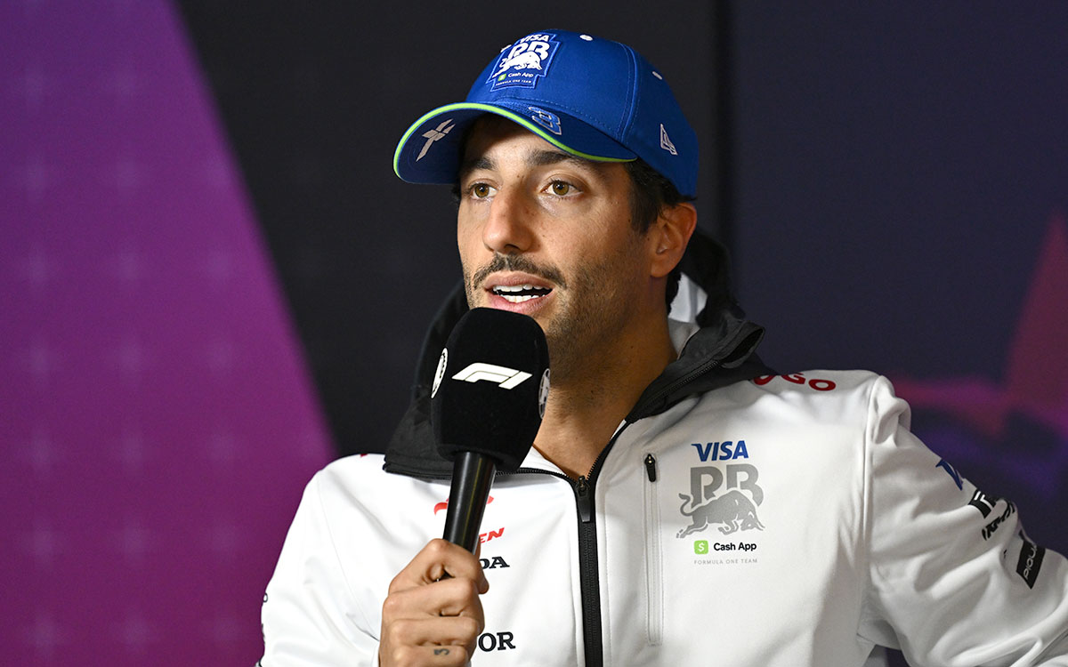 ドライバーズ・プレスカンファレンスに出席するダニエル・リカルド（ビザ・キャッシュアップRBフォーミュラ1）、2024年3月21日(木) F1オーストラリアGP（アルバートパーク・サーキット）