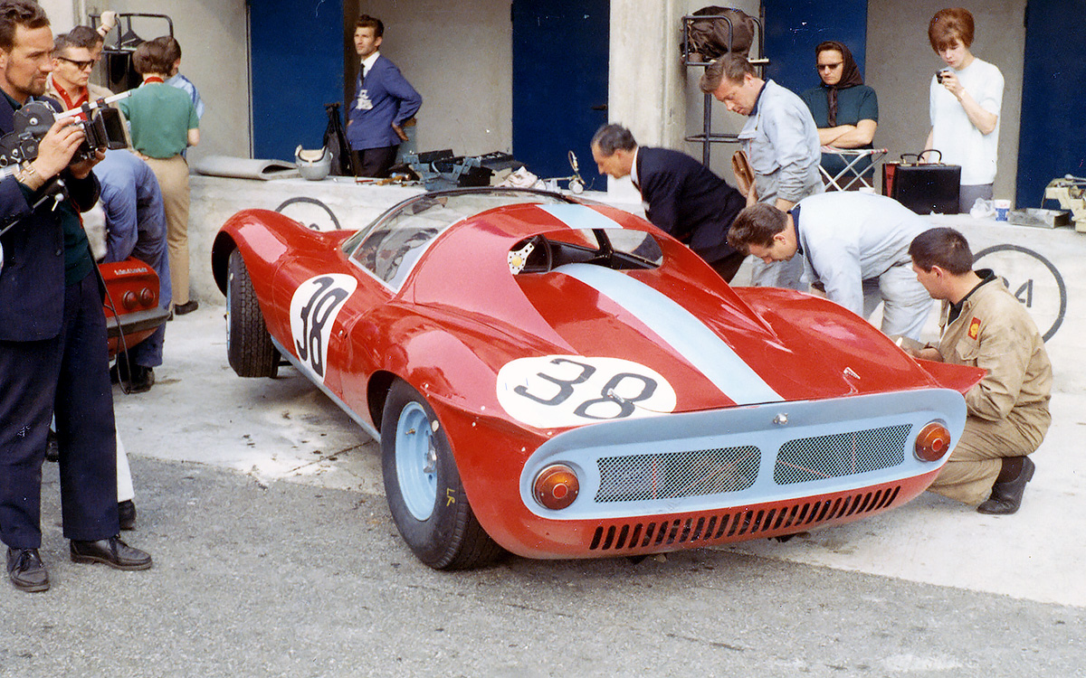 フェラーリ・ディーノ206 S、1966年モンツァ1000kmにて