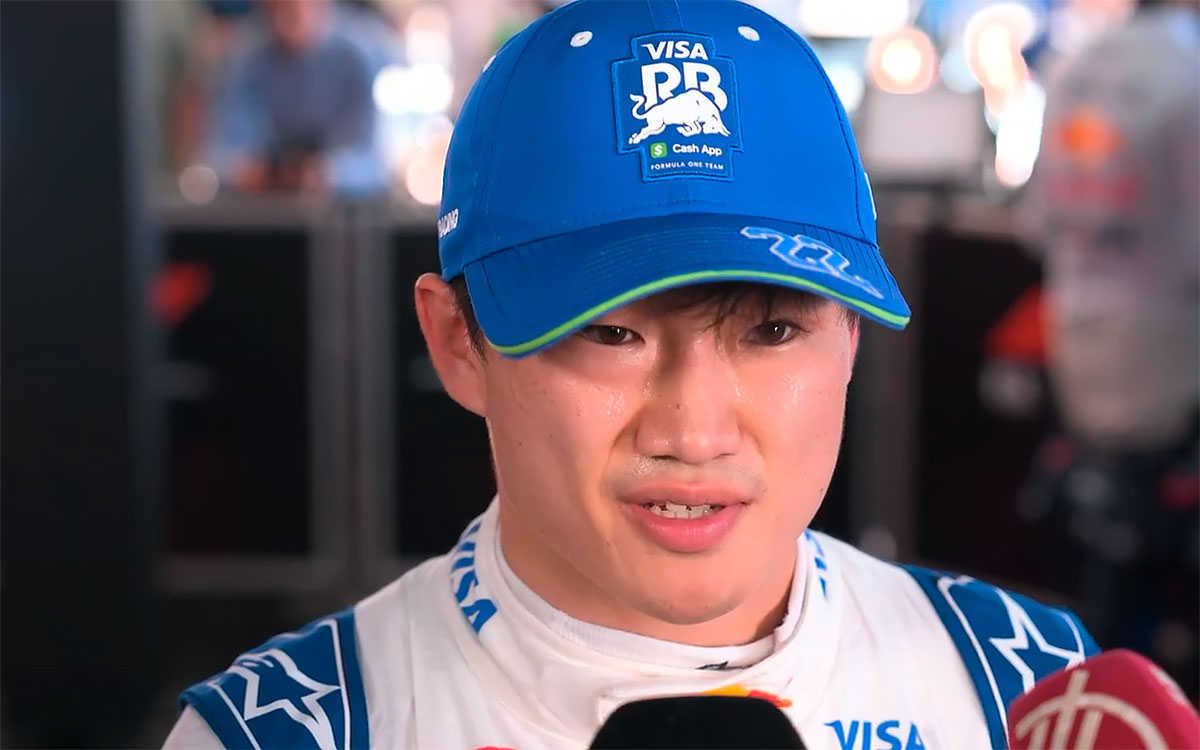 7番手を刻んだ予選後にインタビューに答える角田裕毅（RBフォーミュラ1）、2024年5月18日F1第7戦エミリア・ロマーニャGP
