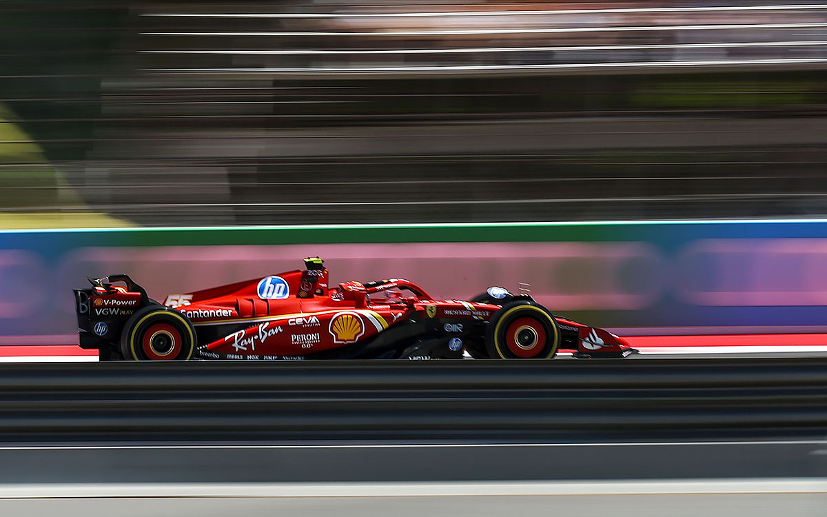 カタロニア・サーキットを周回するカルロス・サインツ（フェラーリ）、2024年6月21日F1スペインGPフリー走行