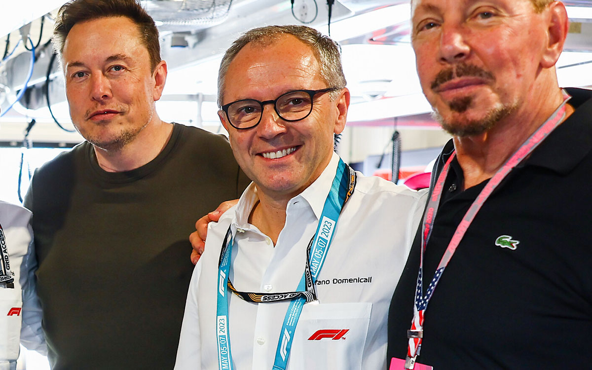 イーロン・マスク、ステファノ・ドメニカリ（F1グループCEO）、ラリー・エリソン、2023年5月6日(土) F1マイアミGP（マイアミ・インターナショナル・オートドローム）