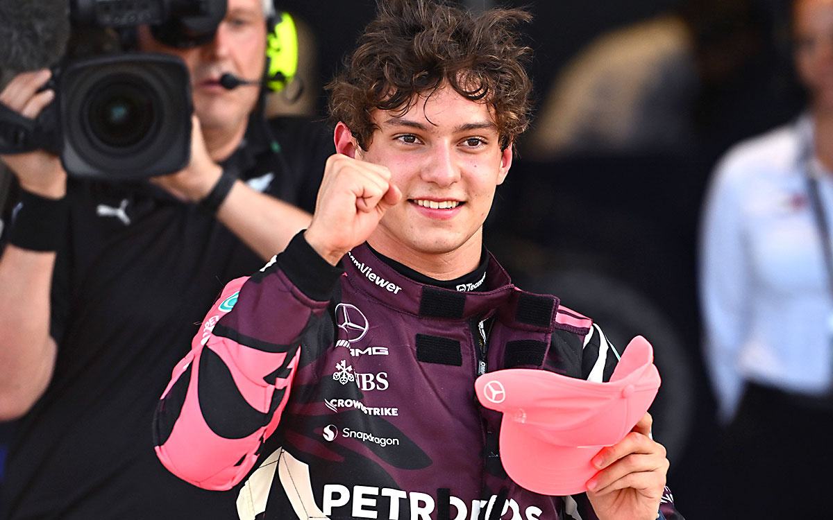 2025年第6戦F1マイアミGPのスプリント予選でポールポジションを獲得したキミ・アントネッリ(メルセデス)、2025年5月2日マイアミ・インターナショナル・オートドローム
