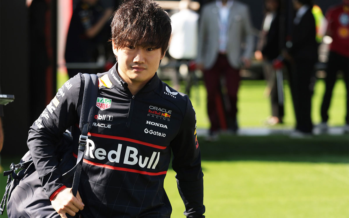 決勝前にパドック入りする角田裕毅（レッドブル）、2025年6月15日(日) F1カナダGP（ジル・ビルヌーブ・サーキット）