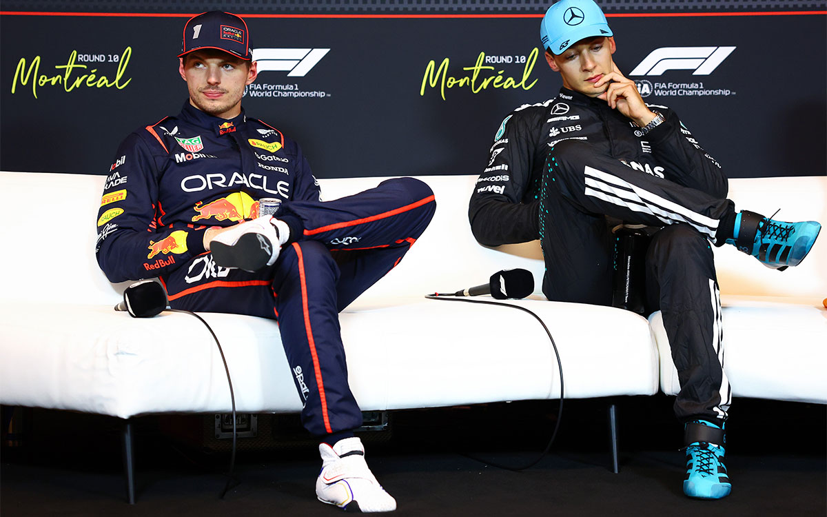 予選後のドライバープレスカンファレンスに出席する2番手マックス・フェルスタッペン（レッドブル）とポールポジションのジョージ・ラッセル（メルセデス）、2025年6月14日(土) F1カナダGP（ジル・ビルヌーブ・サーキット）