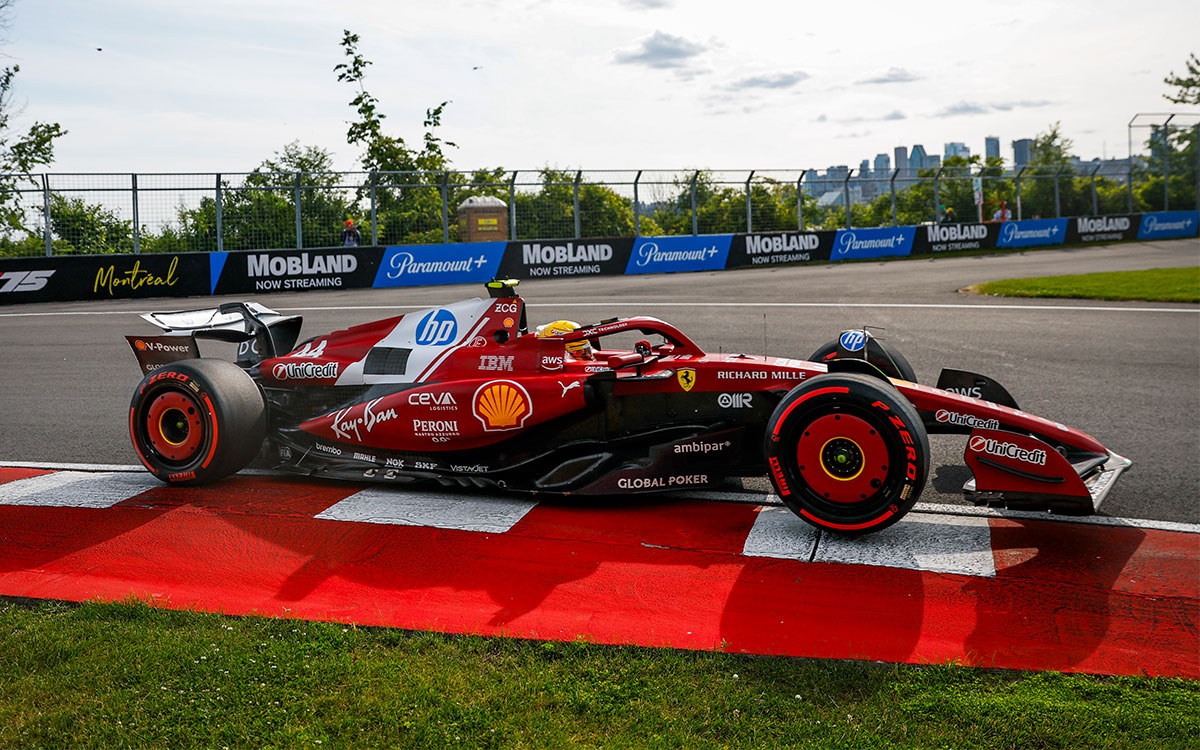 ジル・ビルヌーブ・サーキットを走行するルイス・ハミルトンのフェラーリSF-25、2025年6月13日F1カナダGP フリー走行