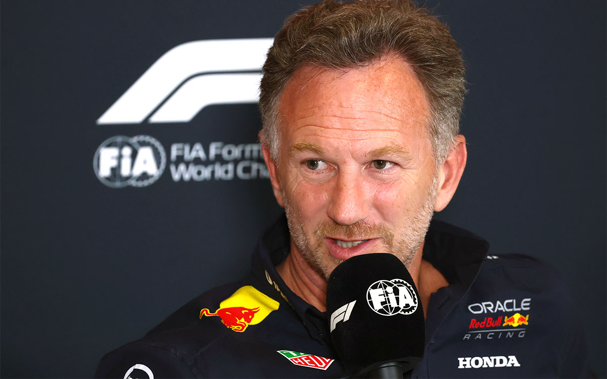 チーム代表者会見に出席するクリスチャン・ホーナー(レッドブル代表)、2025年7月4日(金) F1イギリスGP(シルバーストン・サーキット)