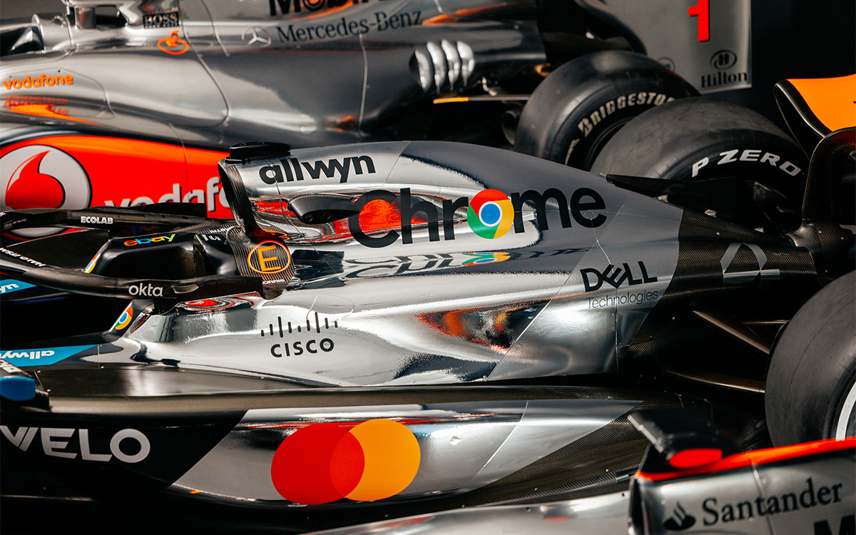 2025年F1イギリスGPでマクラーレンが導入するGoogle Chromeとの共同コラボリバリー「Legacy at Speed」が施されたMCL39 (3)