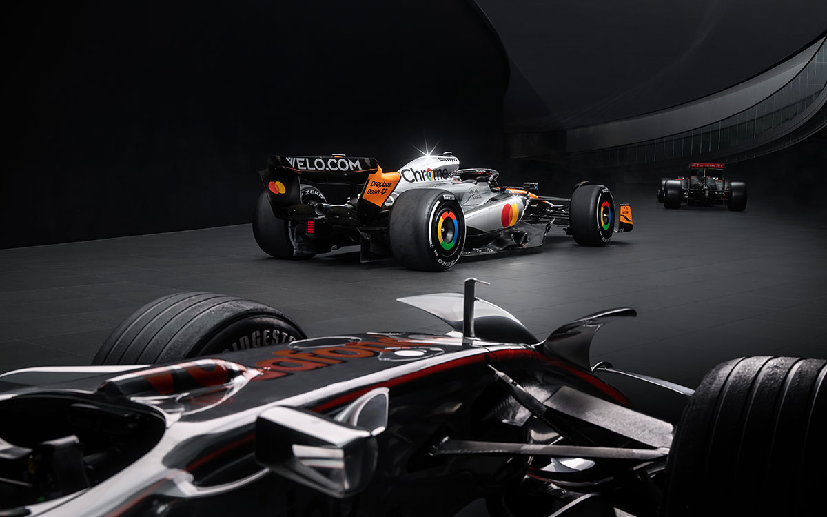 2025年F1イギリスGPでマクラーレンが導入するGoogle Chromeとの共同コラボリバリー「Legacy at Speed」が施されたMCL39 (1)