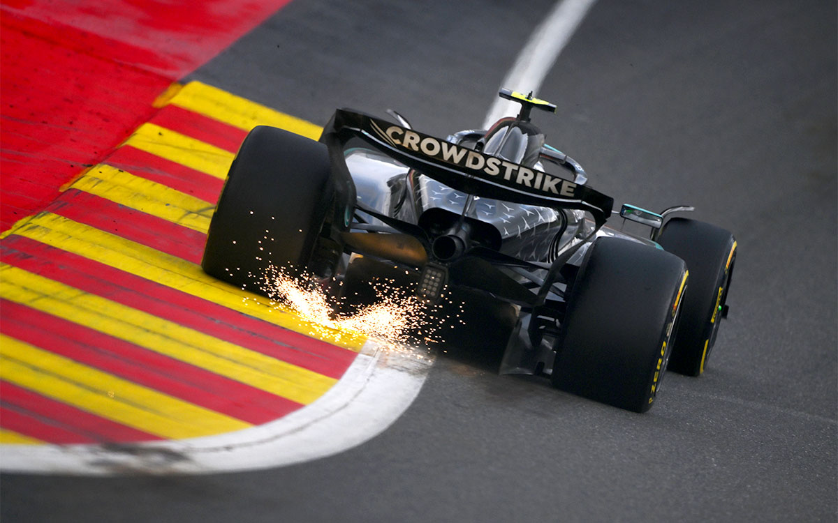 スパ・フランコルシャンを走行するアンドレア・キミ・アントネッリのメルセデスW15、2025年7月27日F1ベルギーGP決勝レース（スパ・フランコルシャン）